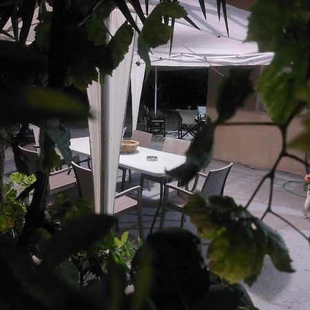 Lacasadirigas Lefkáda Esterno foto